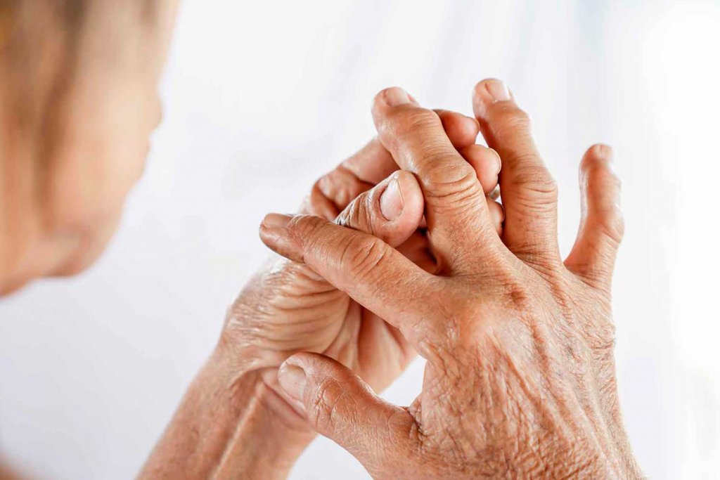 Artricenter-Blog-artritis-reumatoide-causas-y-factores-de-riesgo